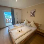 بيت ضيافة Alpenappartements Schwalbennestl 3*