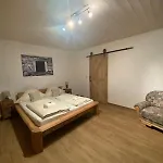 בית הארחה Alpenappartements Schwalbennestl 3*