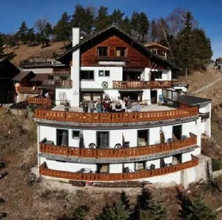 Alpenappartements Schwalbennestl Гостевой дом