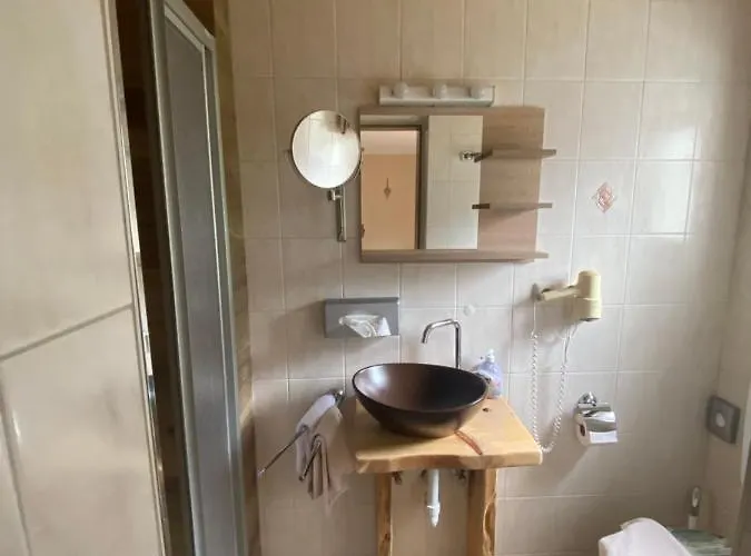 Alpenappartements Schwalbennestl Gasthuis 3*