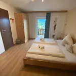 Alpenappartements Schwalbennestl Mittenwald