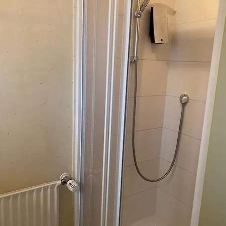 Alpenappartements Schwalbennestl 招待所 3*