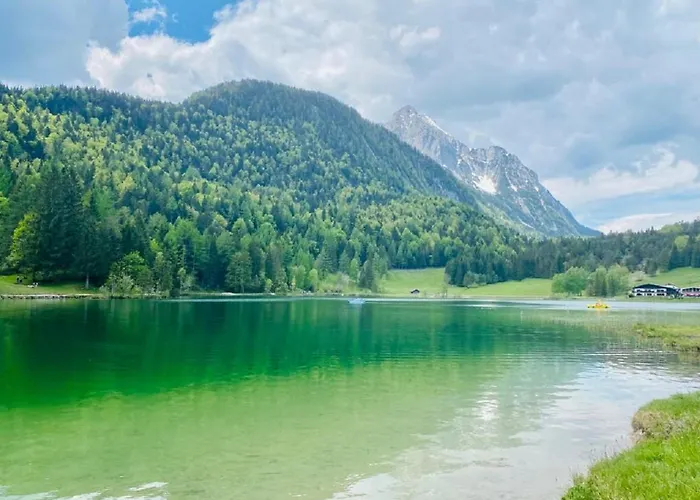 Gæstehus Alpenappartements Schwalbennestl 3*
